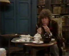 TOM BAKER in DOCTOR WHO - FULL CIRCLE